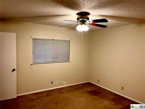 Walnut Creek, SAN ANTONIO, TX 78247