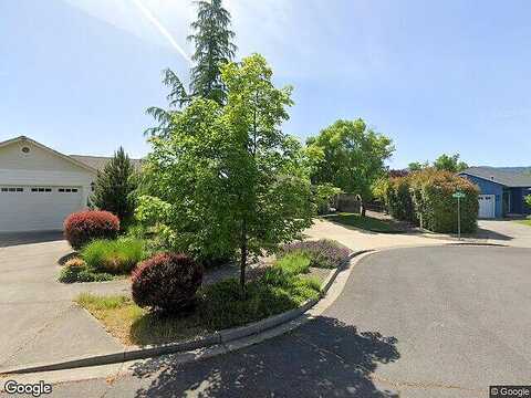 Elaine, MEDFORD, OR 97501