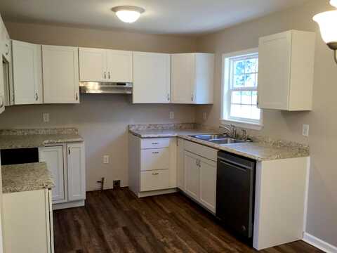 Oak, SUMMERVILLE, GA 30747