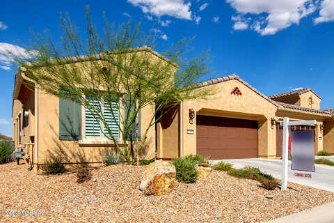 Basalt, GREEN VALLEY, AZ 85614