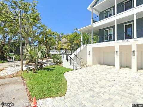 Poinsettia, SEMINOLE, FL 33776