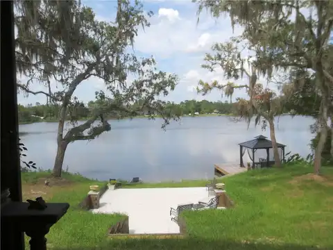 167Th Avenue, OCKLAWAHA, FL 32179