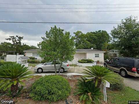 Flamevine, DEBARY, FL 32713