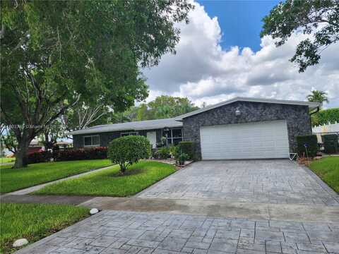 Pasadena, PEMBROKE PINES, FL 33024