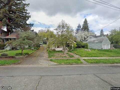 5Th, GRANTS PASS, OR 97526