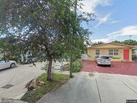 34Th, HIALEAH, FL 33012