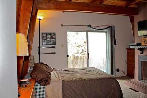 Hart, BIG BEAR CITY, CA 92314