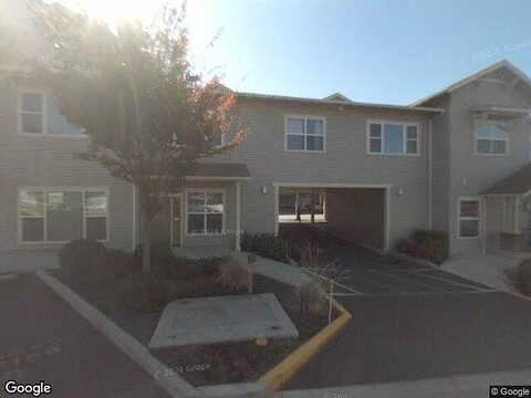 Pavilion, ASHLAND, OR 97520
