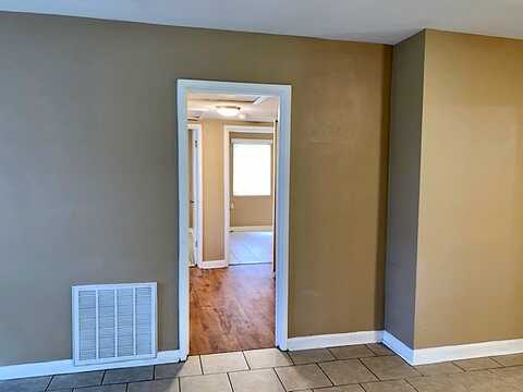 Madison, PENSACOLA, FL 32505
