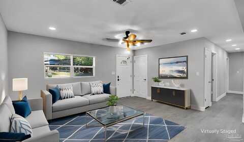Ben Sasser, PENSACOLA, FL 32526