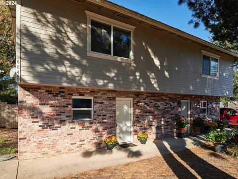 198Th, BEAVERTON, OR 97078