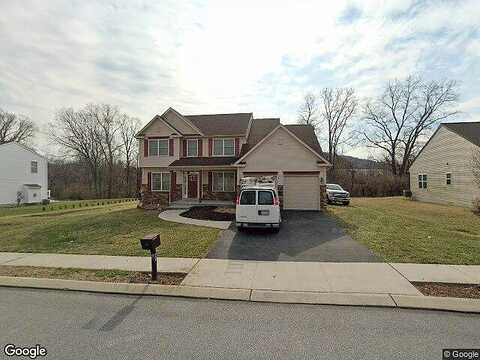Edinboro, READING, PA 19605