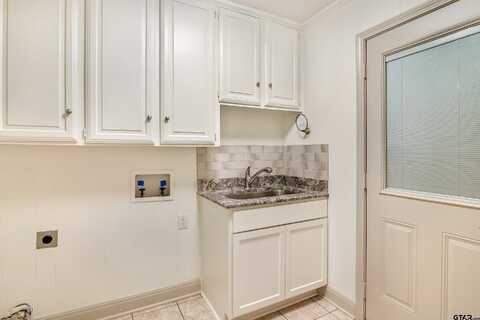 Bentley, TYLER, TX 75703
