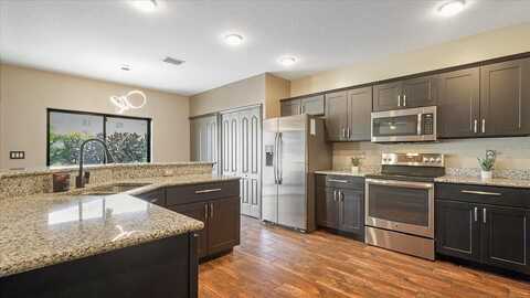 Brickwood Rise, WIMAUMA, FL 33598