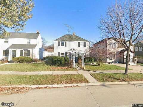 Howell, MILWAUKEE, WI 53207