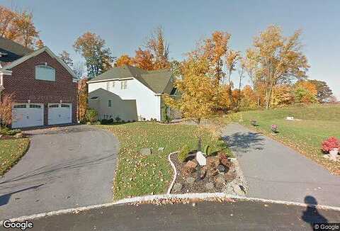 Lobella, CHESTER SPRINGS, PA 19425