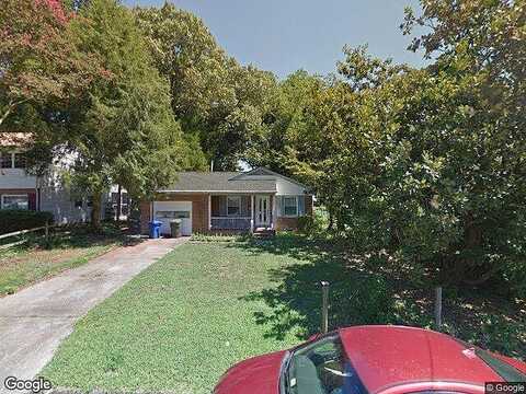 Dora, NEWPORT NEWS, VA 23602