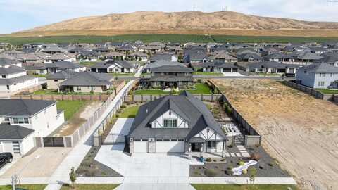 Lolo, RICHLAND, WA 99352