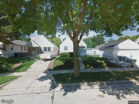 94Th, MILWAUKEE, WI 53214