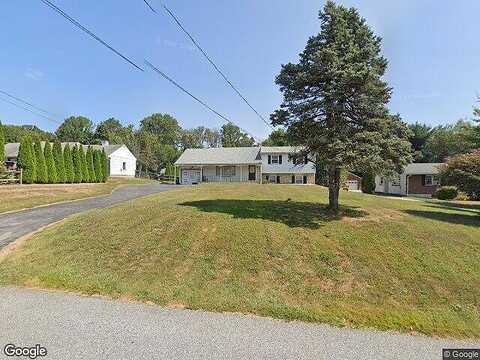 Oliver, UPPER CHICHESTER, PA 19061