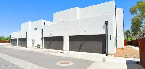Mondego, TUCSON, AZ 85716