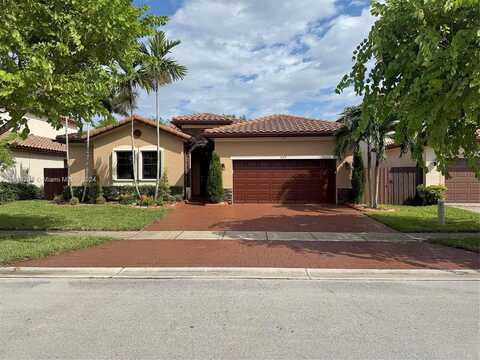 4Th, HOMESTEAD, FL 33033