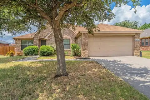 Hermalinda, DENTON, TX 76207