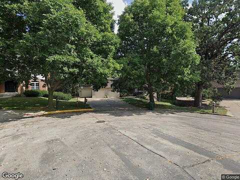 Fox, COTTAGE GROVE, WI 53527