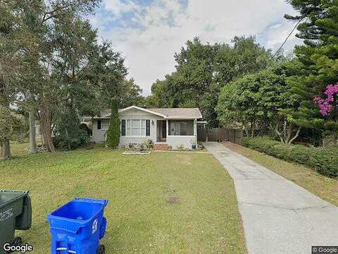 Young, LAKELAND, FL 33803