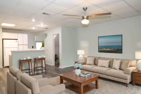 Pensacola Beach, GULF BREEZE, FL 32561