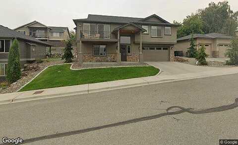 Legendary, EAST WENATCHEE, WA 98802