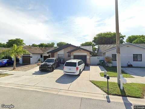 70Th, HIALEAH, FL 33015