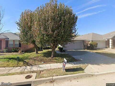 Woodside, JUSTIN, TX 76247
