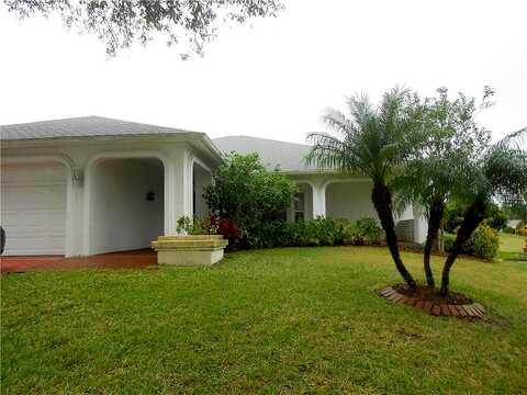 Tay, PALM HARBOR, FL 34684