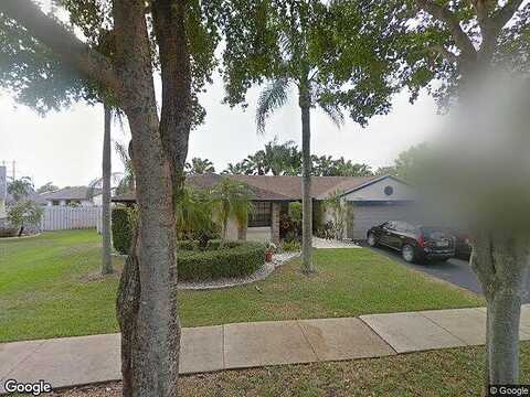 Kirsten, DAVIE, FL 33325