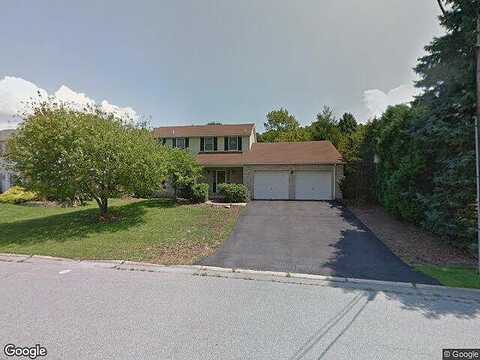 Windsor, ALBURTIS, PA 18011