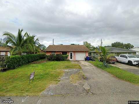 Chapman, BONITA SPRINGS, FL 34135