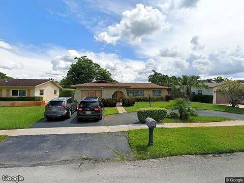 19Th, PEMBROKE PINES, FL 33026