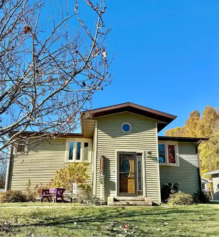 Rossman, DETROIT LAKES, MN 56501