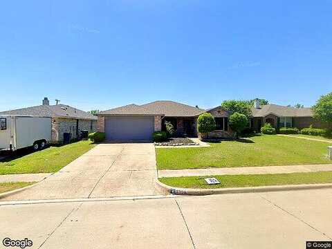 Queen Annes, BURLESON, TX 76028