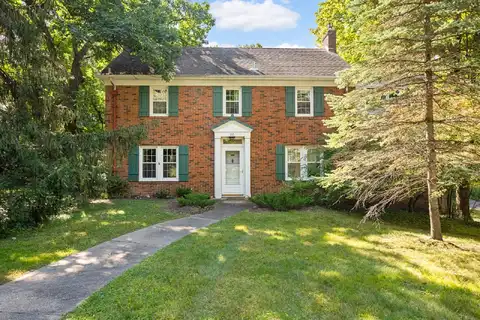 Locust, SAINT PAUL, MN 55115