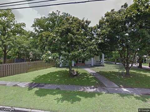 Gonzales, YOAKUM, TX 77995