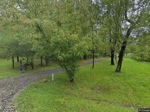 Rocky, HUNTLY, VA 22640