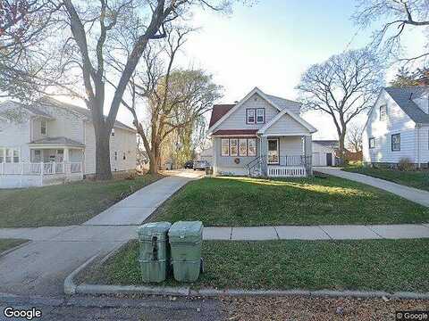 Quincy, MILWAUKEE, WI 53207