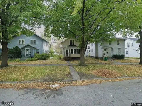 Maple, GREEN BAY, WI 54303