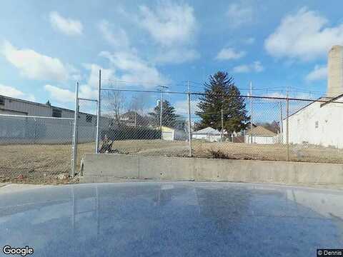 9Th, MILWAUKEE, WI 53206