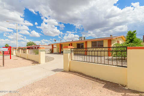 Solano, TUCSON, AZ 85746