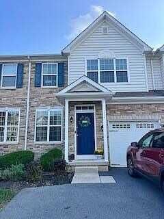 Redclover, ALLENTOWN, PA 18104