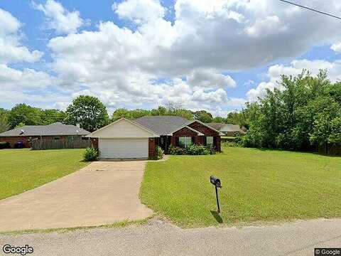 Robyn, LINDALE, TX 75771