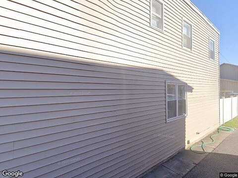 Maple, CLEONA, PA 17042